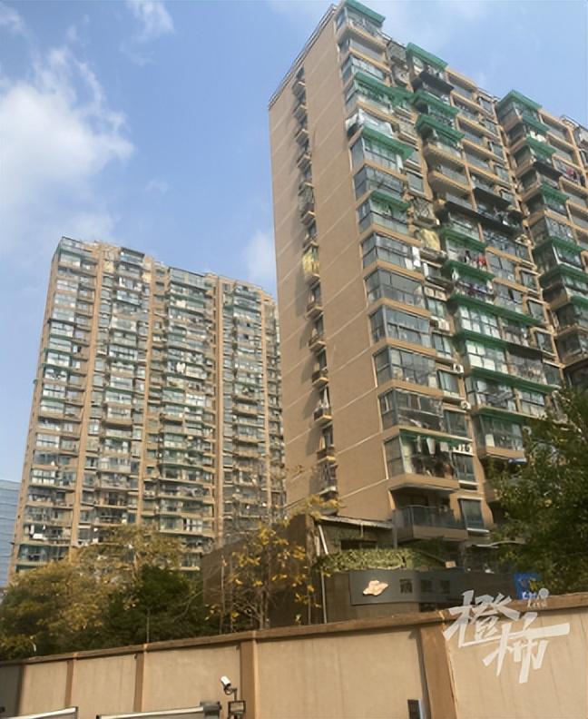 种响动走路、拉窗帘、洗澡……多次协商未果后楼下的低音炮响了ayx爱游戏体育网页版